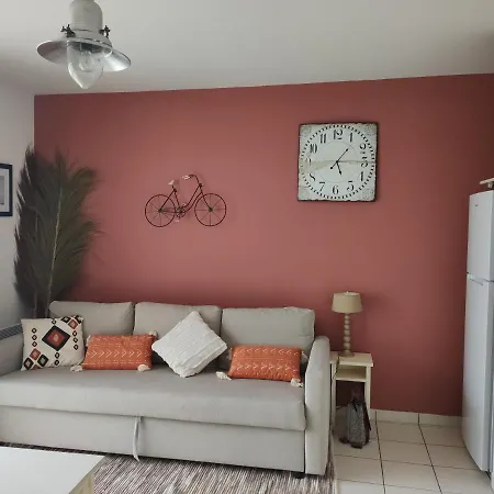 Superbe Appartement Avec Piscine Sauna Et Petite Vue Mer Plougonvelin Exterior photo